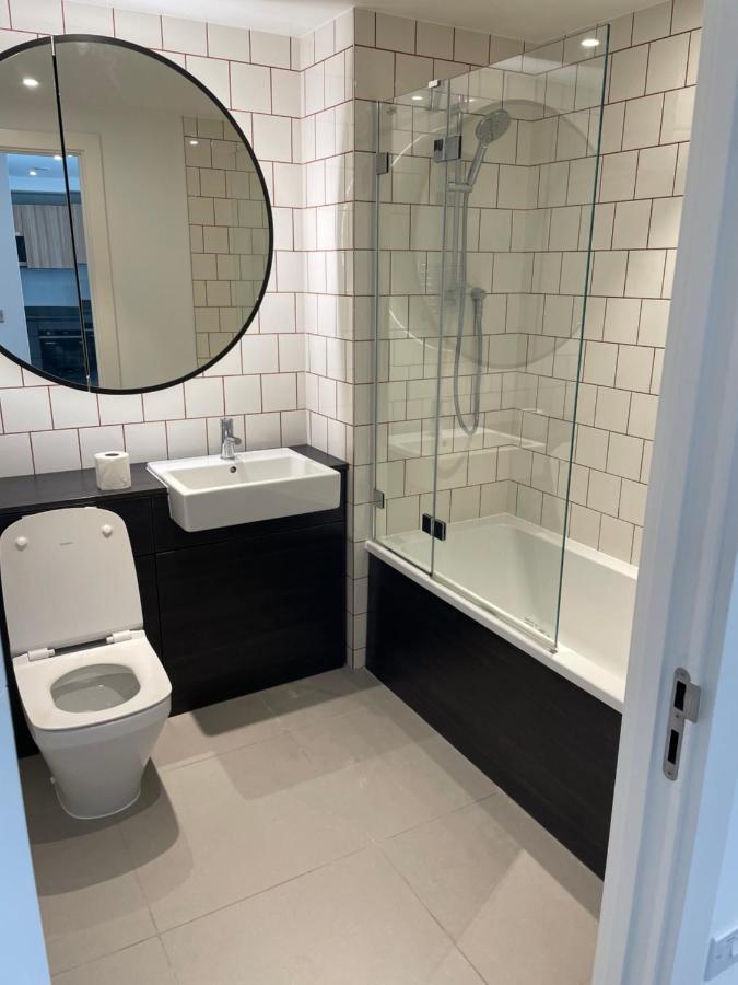 Royal Wharf Apartments Londres Extérieur photo