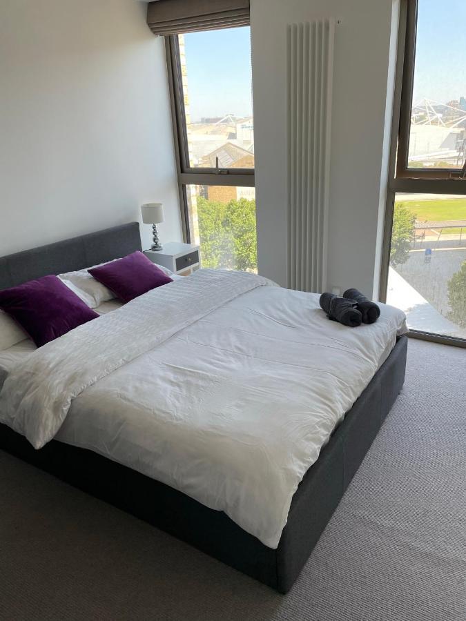 Royal Wharf Apartments Londres Extérieur photo